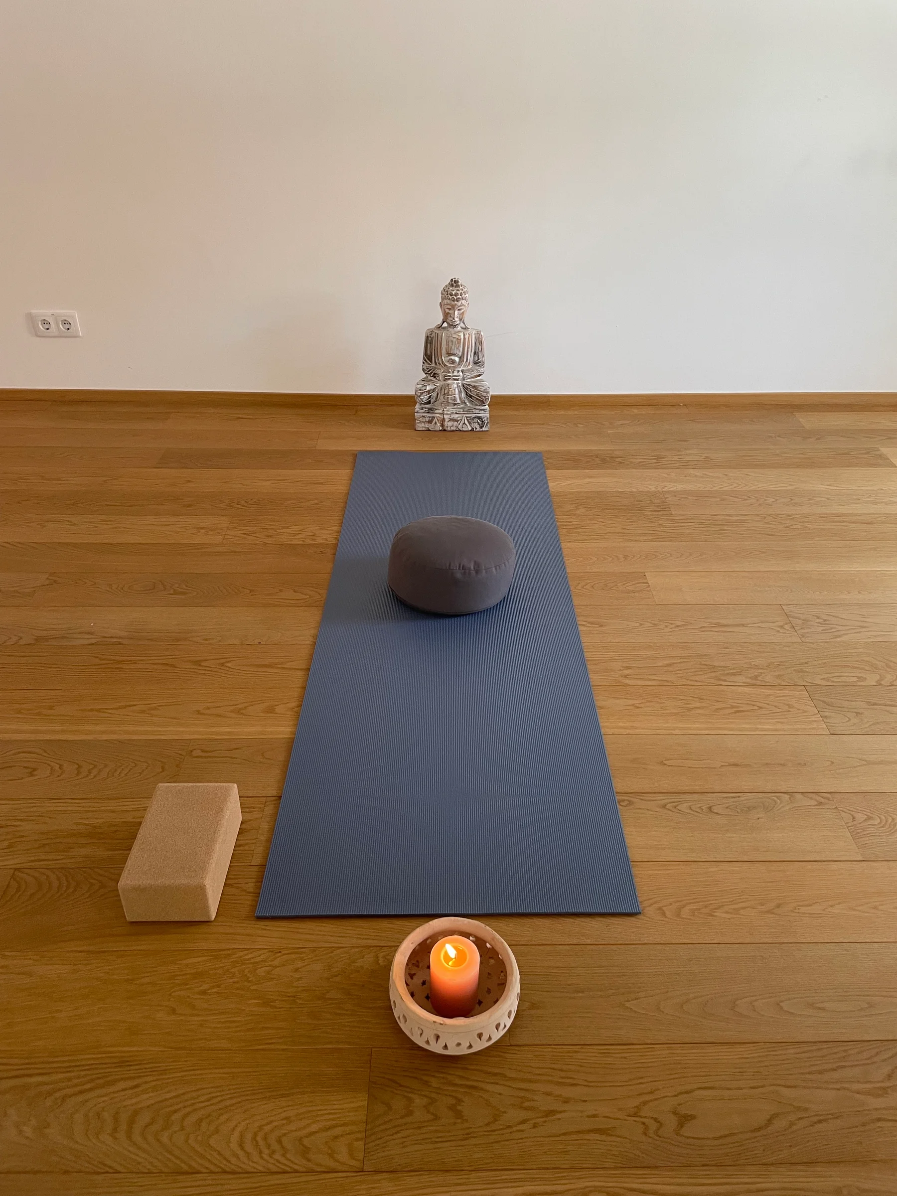 ME Yoga – inside
